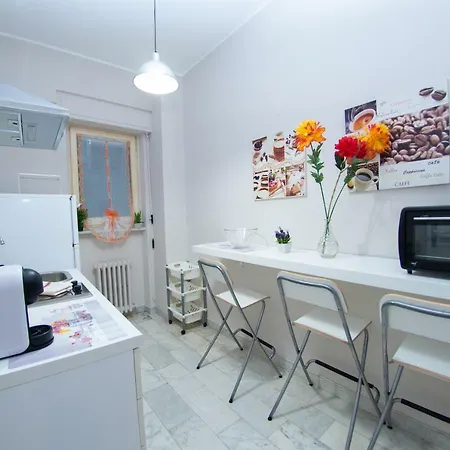 Apartment Quiet & Cozy - In The Heart Of The City
