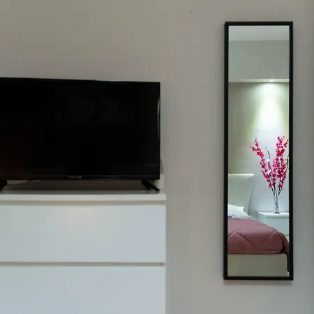 Quiet & Cozy - In The Heart Of The City