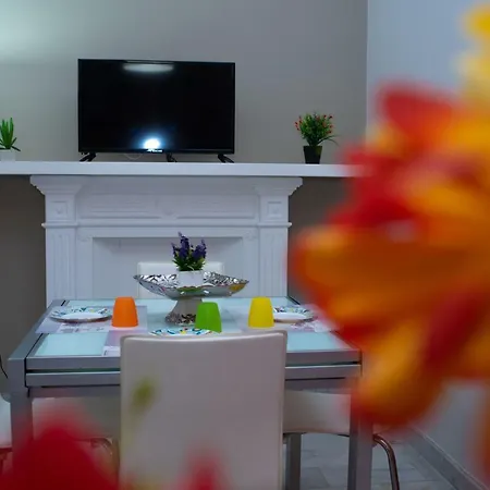 Quiet & Cozy - In The Heart Of The City Apartment